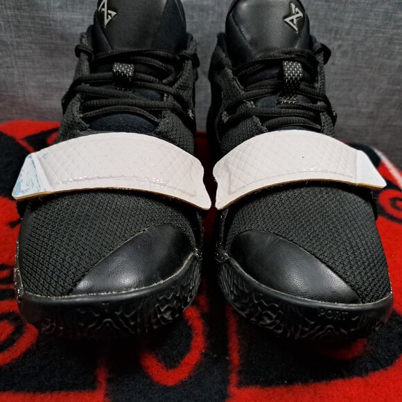 %Size 9 Nike PG 2.5 TB Paul George Basketball Black White Men Shoe / A 28 - Picture 11 of 12